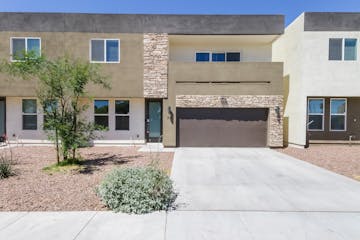 2000 N 36th Street Unit 32 Phoenix, AZ 85008